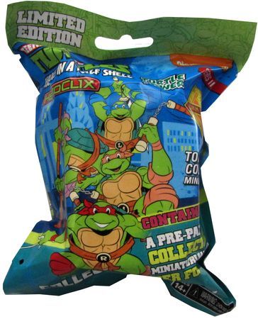 TMNT Heroes in a Half Shell Gravity Feed 1 Figure Booster Pack Heroclix TMNT Heroes in a Half Shell Gravity Feed 1 Figure Booster Pack Heroclix