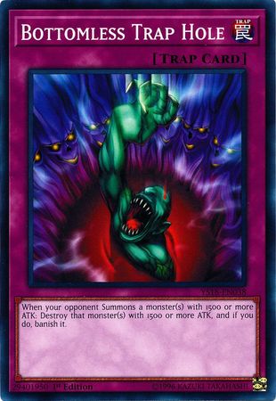 Bottomless Trap Hole SDHS-EN038 SDZW SDDL  Common 1st X 3  MINT YUGIOH