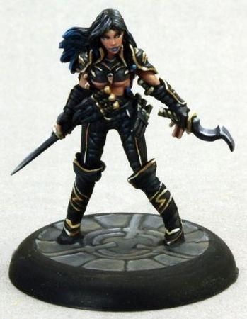 Pathfinder Cleric of Calistria miniature Reaper RPR60092 Pathfinder Cleric of Calistria miniature Reaper RPR60092